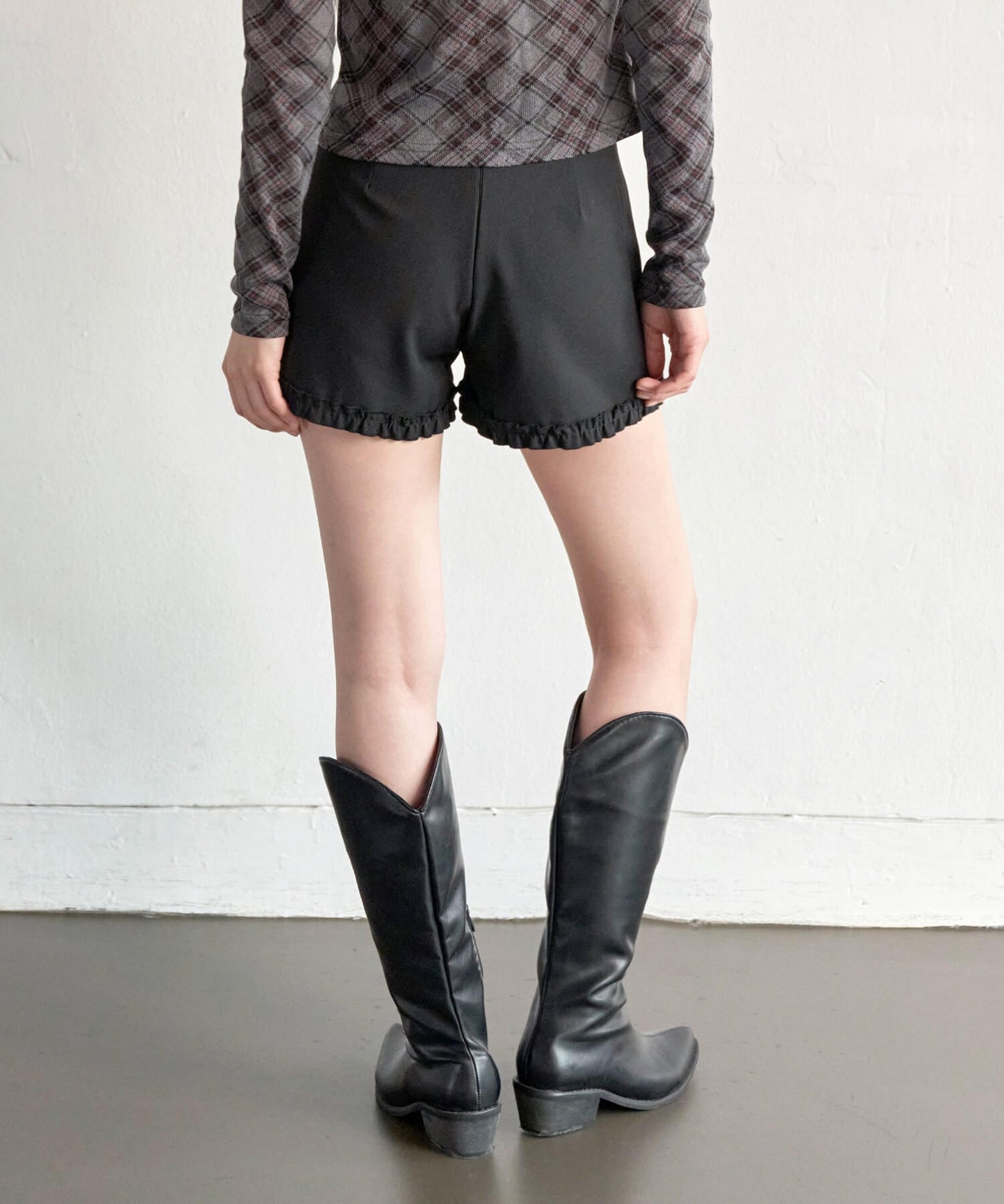 【UNE ORIGINAL】【セット着用可能】ラブリーロゼレースフリルショートパンツ