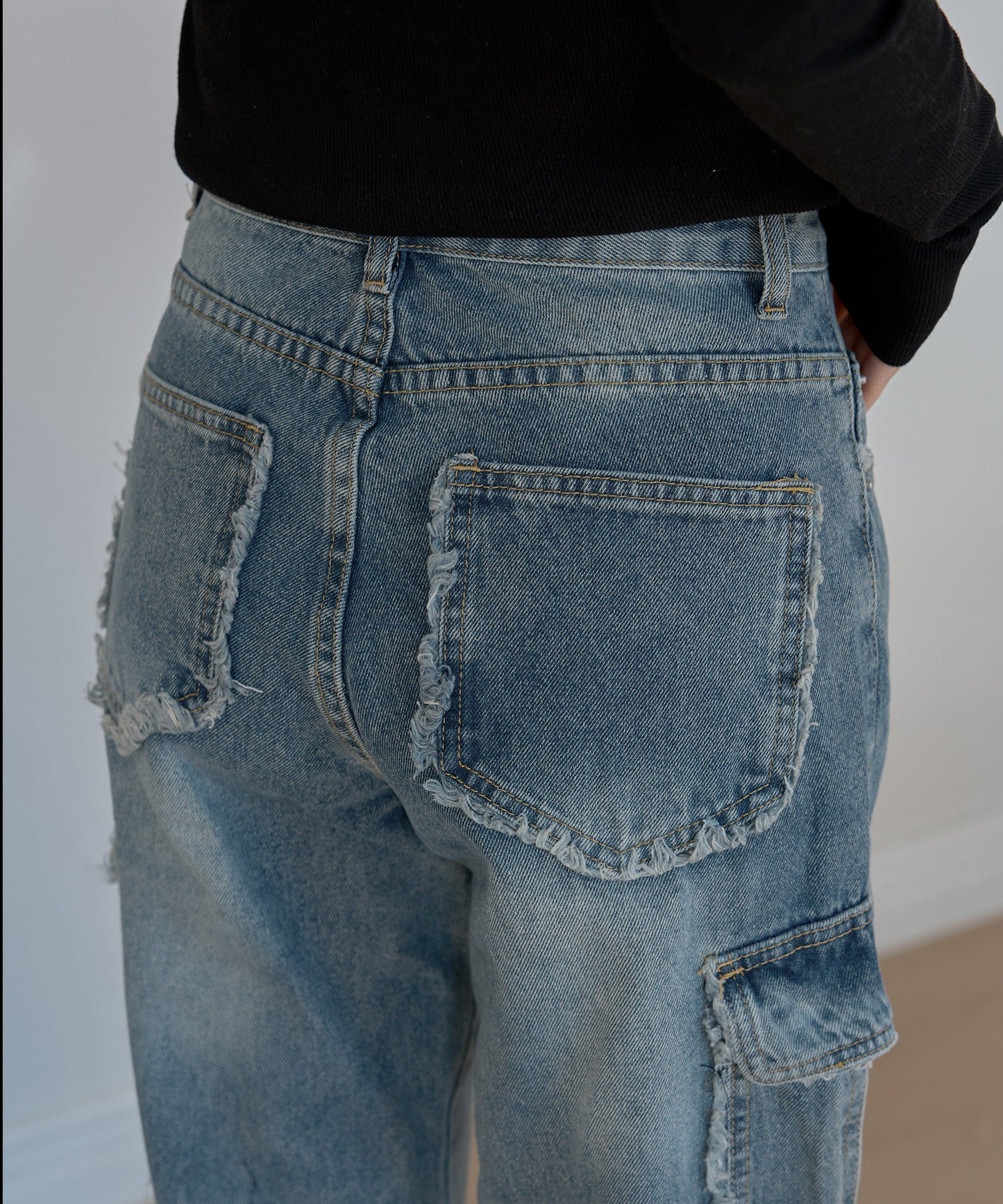 フリンジユニークラインカーゴストレートデニムパンツ