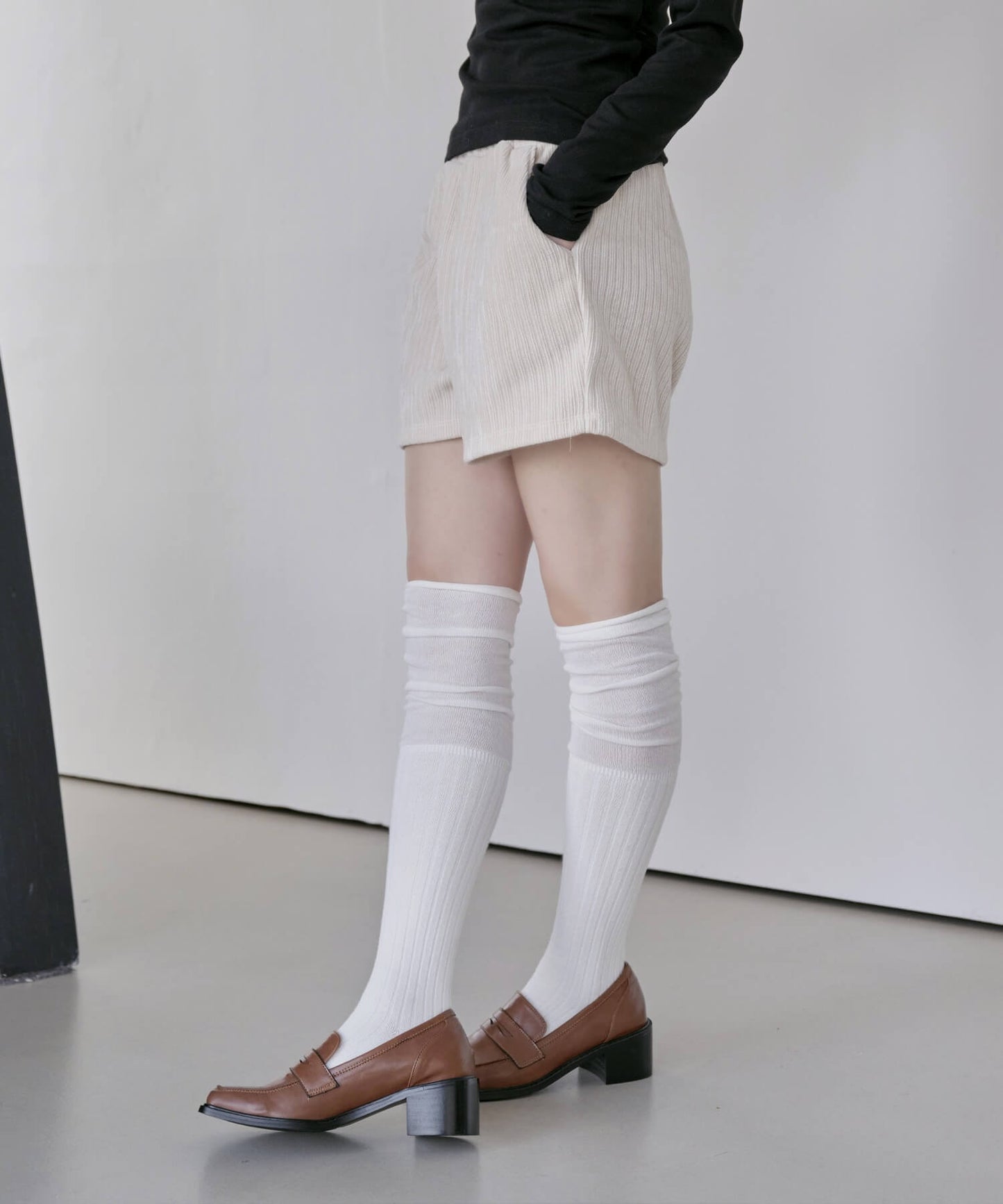 ウエストゴムコーデュロイニットショートパンツ