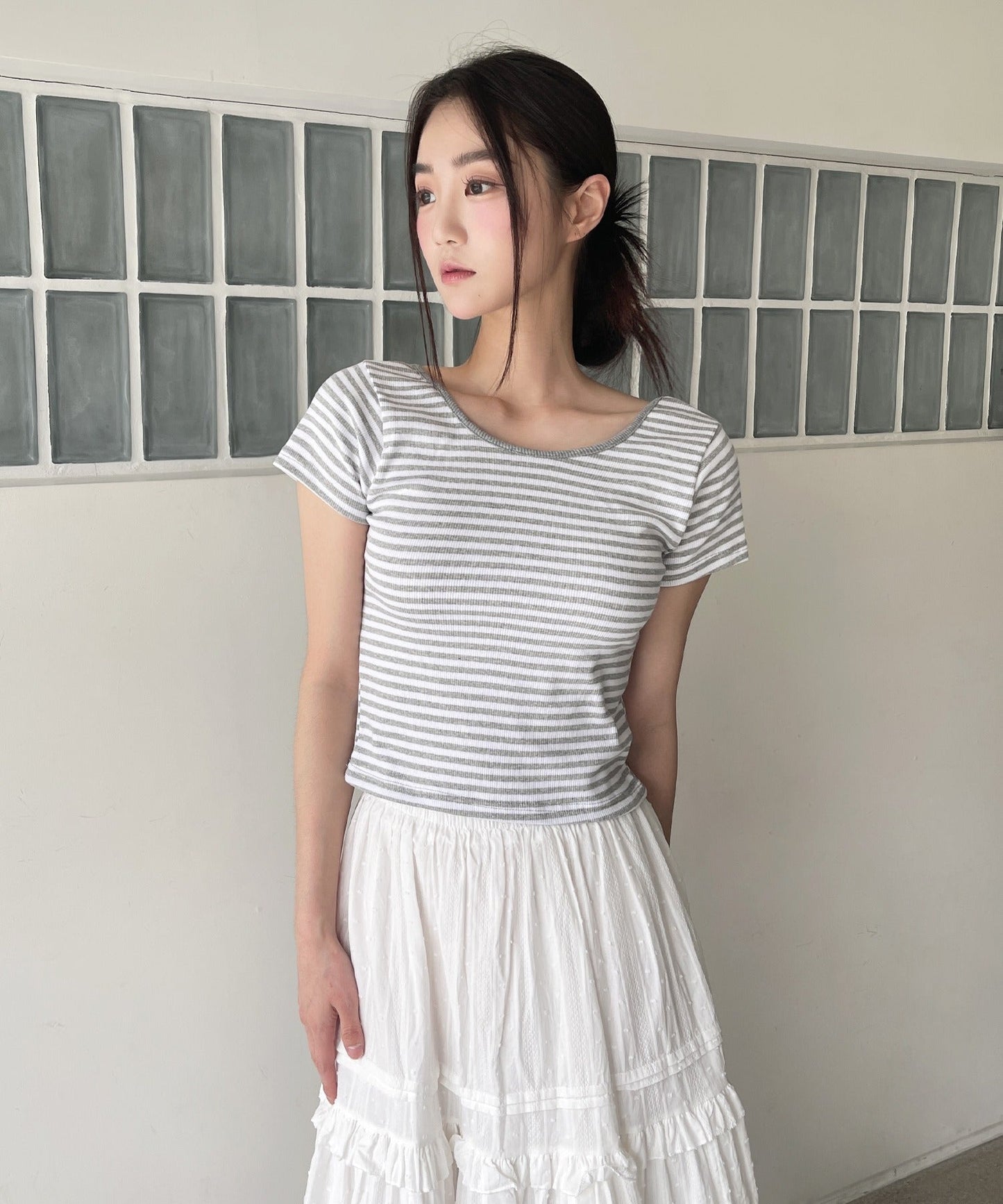 バックストリングUネックボーダーリブニット半袖Tシャツ