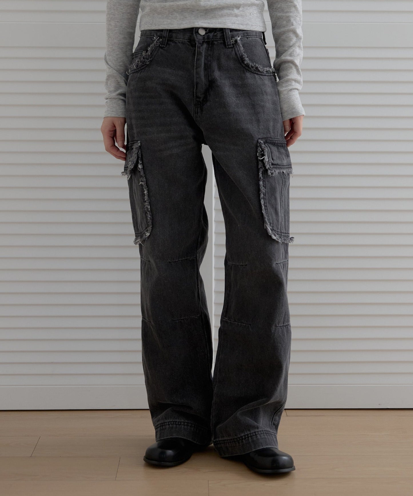 フリンジユニークラインカーゴストレートデニムパンツ