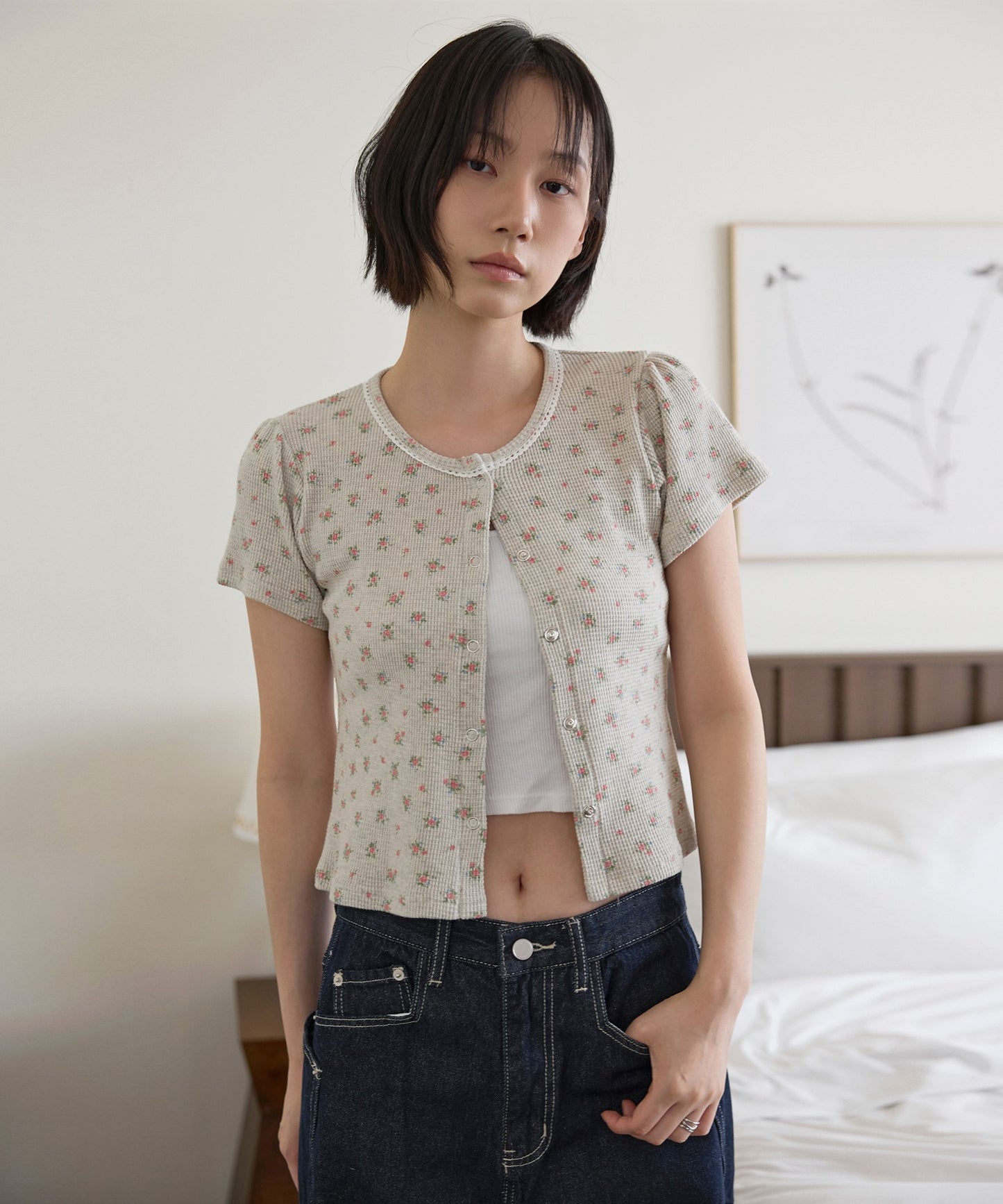 【UNE ORIGINAL】 ワッフル素材×花柄シルバートットレーストリミングボタン半袖カーディガン