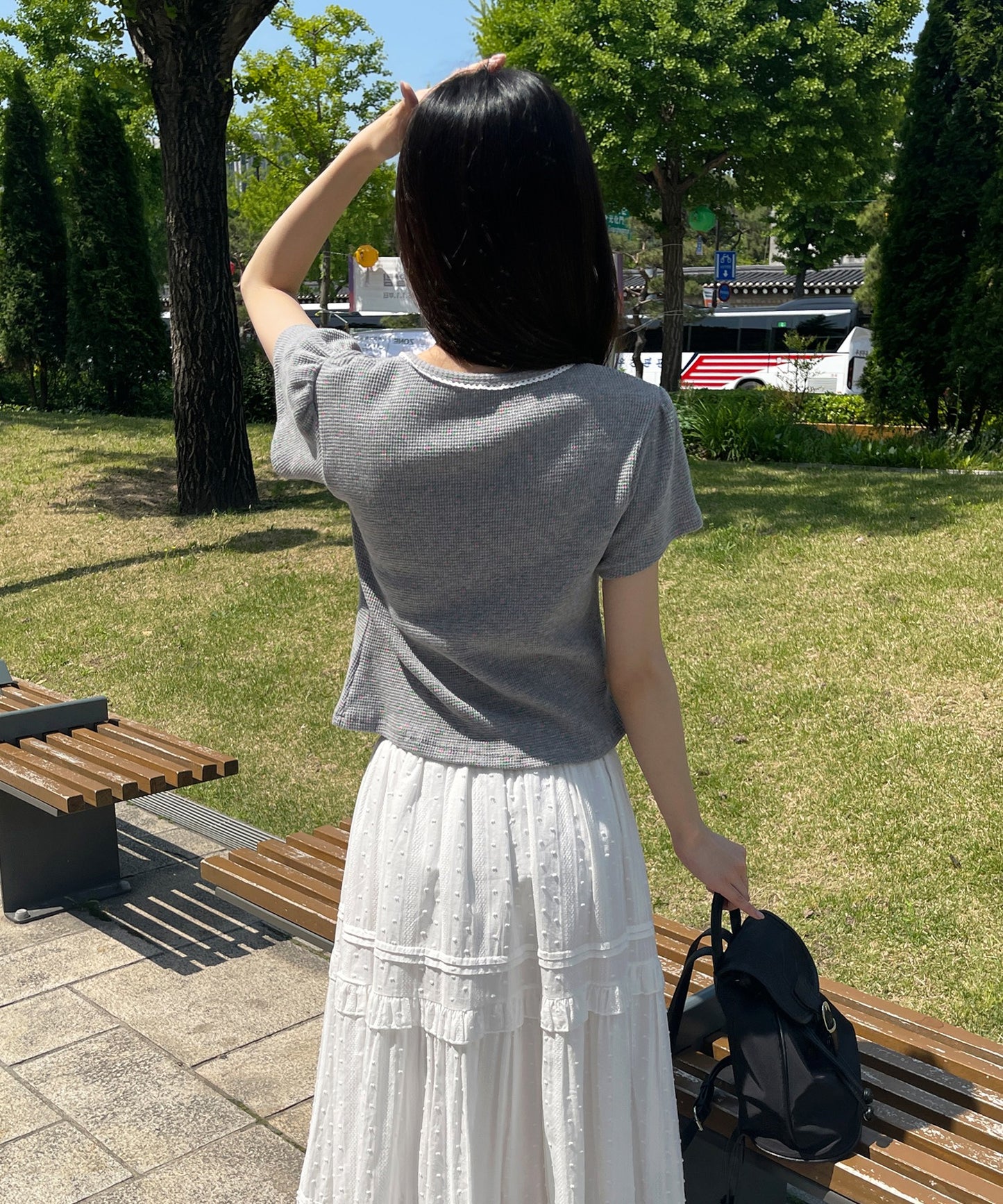 【UNE ORIGINAL】 ワッフル素材×花柄シルバートットレーストリミングボタン半袖カーディガン