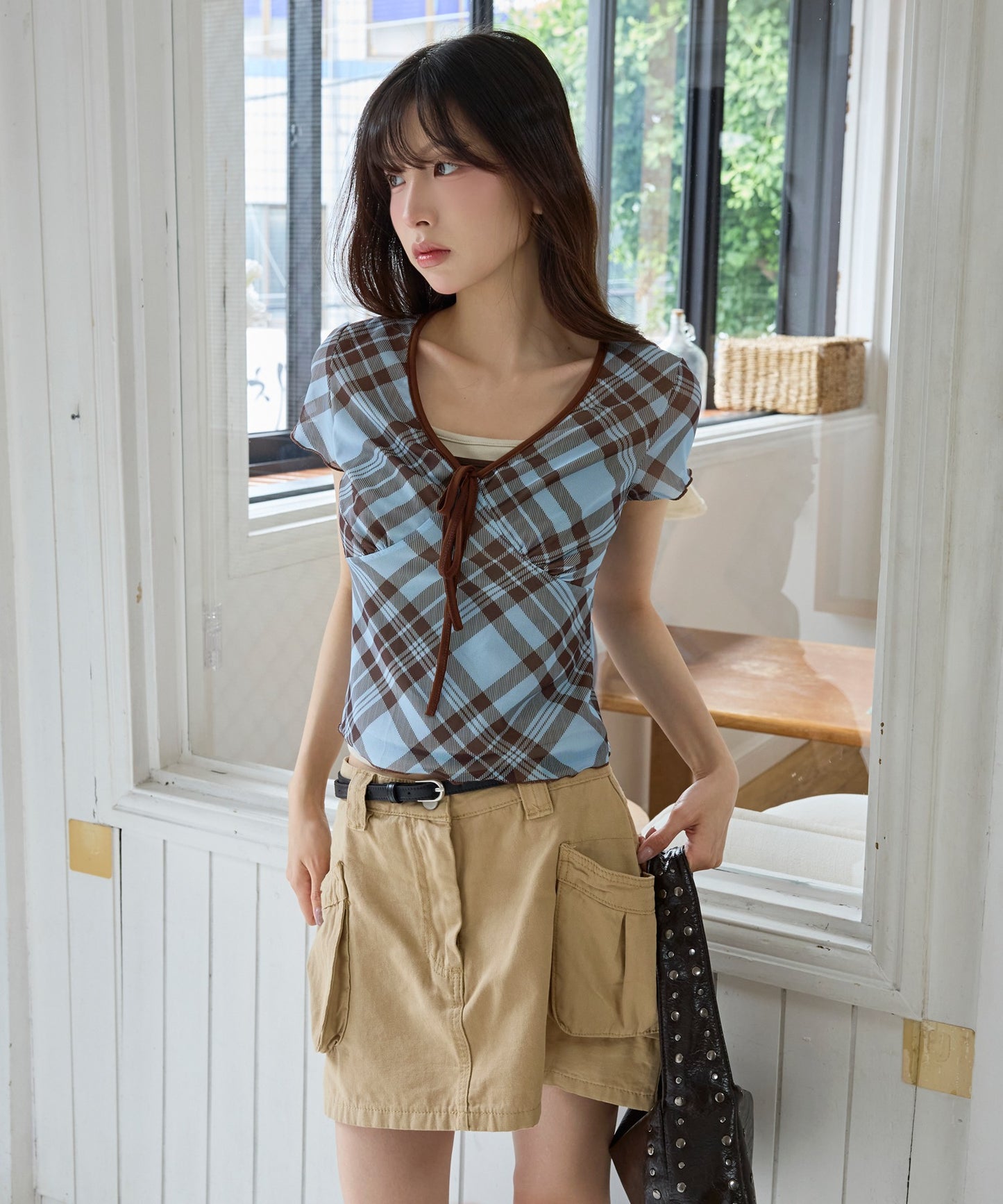 フロントリボンⅤネックチェック柄Tシャツカットソーブラウス