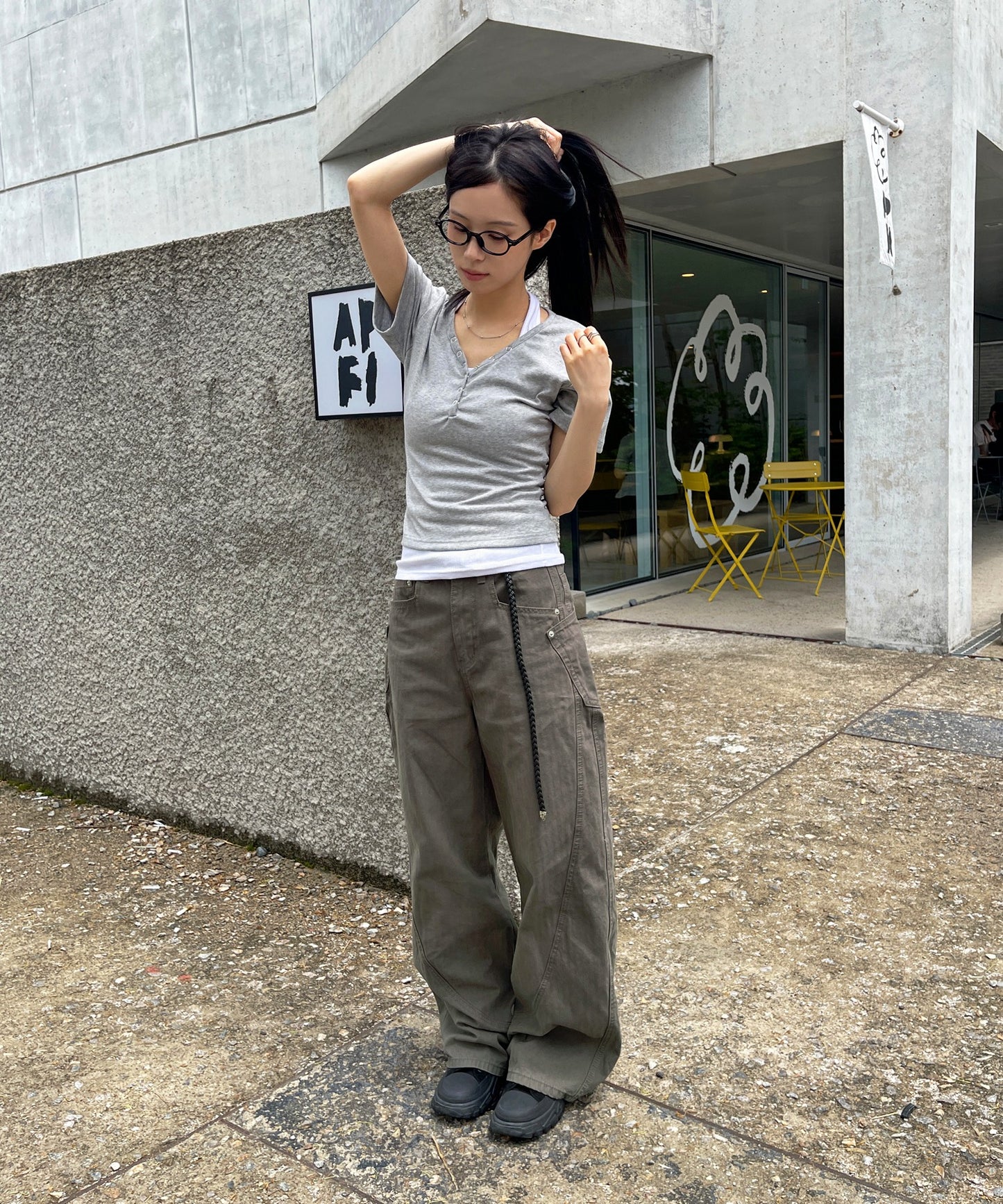 【2026SS新作アイテム】ユニークVネックシルバートットボタンレイヤード半袖Tシャツカットソー