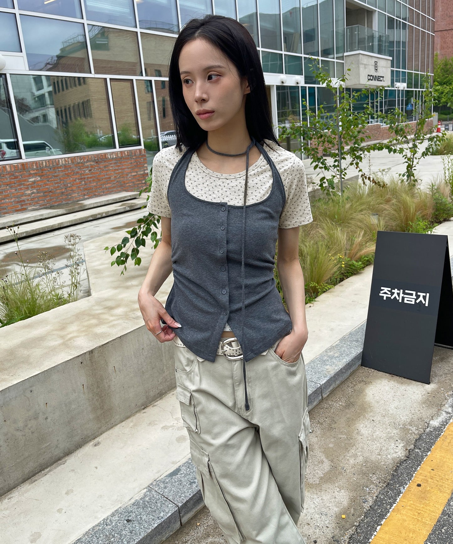 【2026SS新作アイテム】【レイヤード用におすすめ】デイリー花柄UネックアンバランスミドルTシャツカットソー