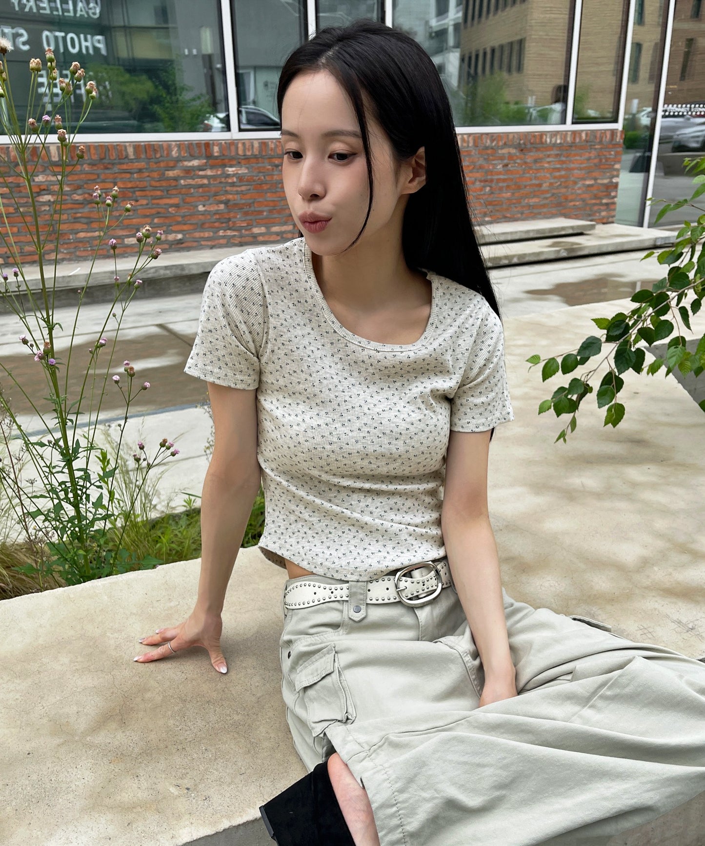 【2026SS新作アイテム】【レイヤード用におすすめ】デイリー花柄UネックアンバランスミドルTシャツカットソー