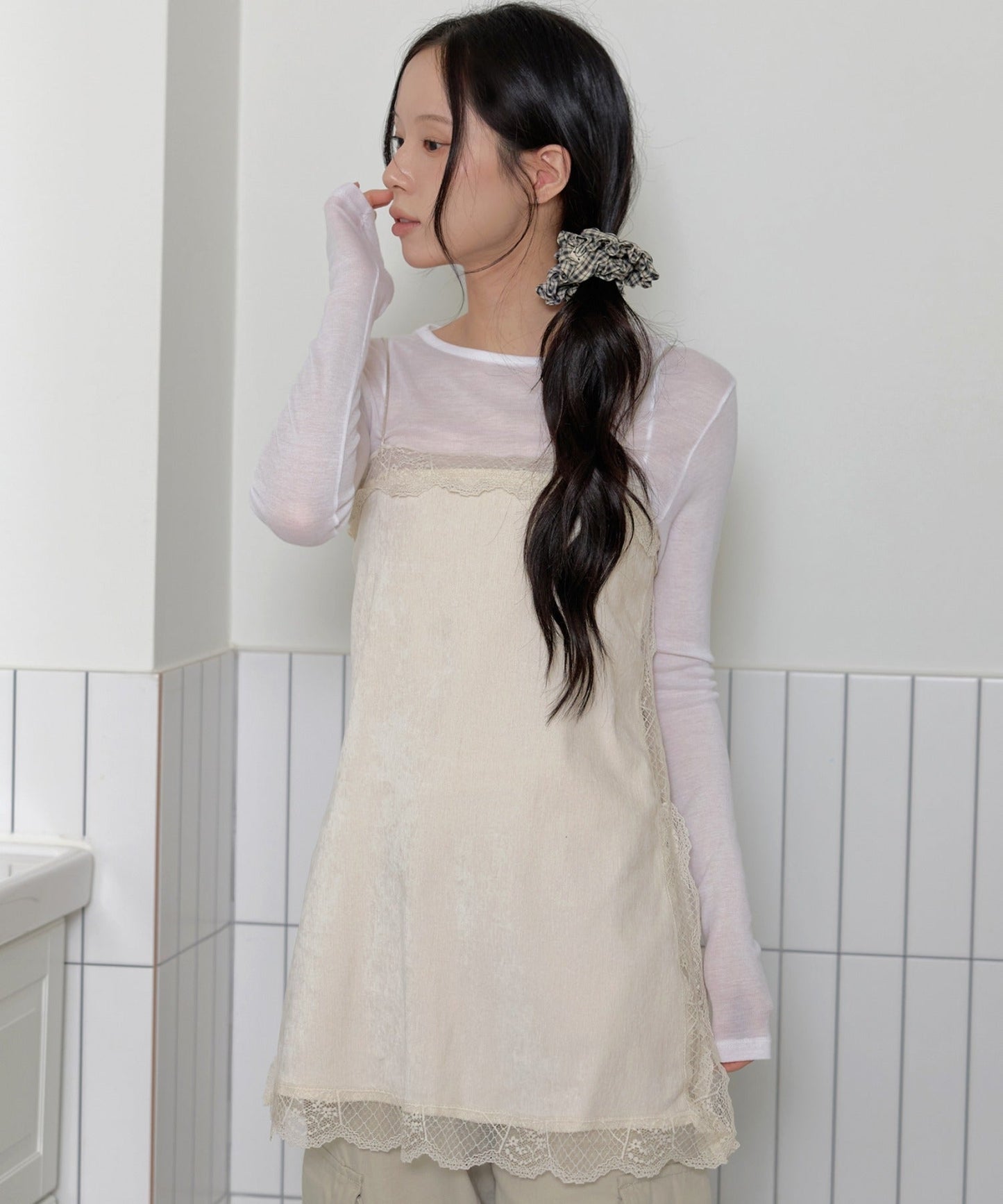 【レイヤードコーデにおすすめ】ベーシックテンセルラップラウンドルーズ長袖レイヤードTシャツカットソー