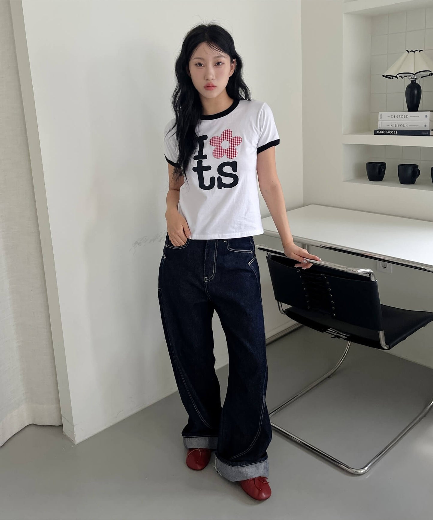 チェックパターンユニークフラワーアプリケットロゴクロップド半袖Ｔシャツ