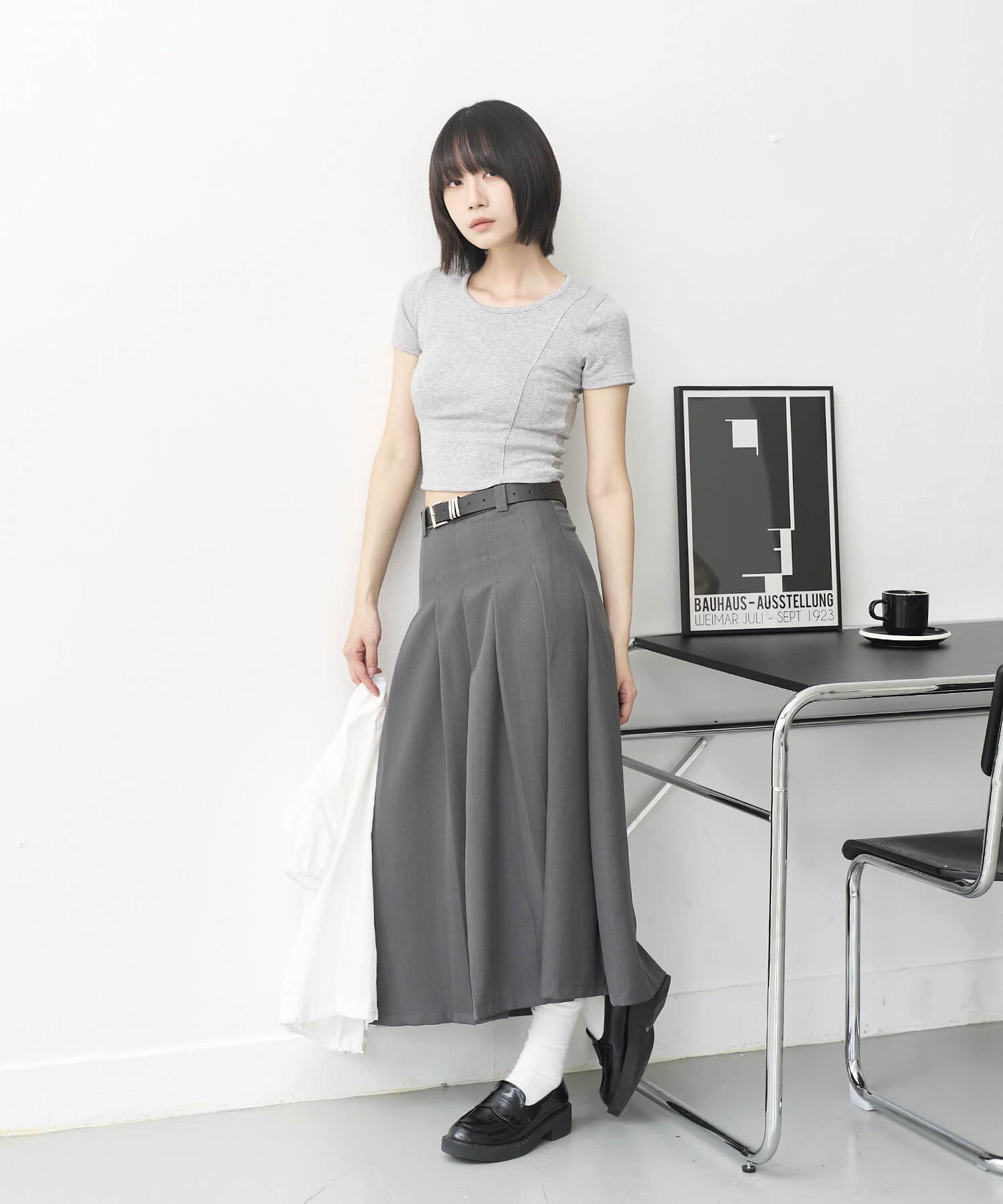 フロントダブルスリムラインクロップドＴシャツカットソー