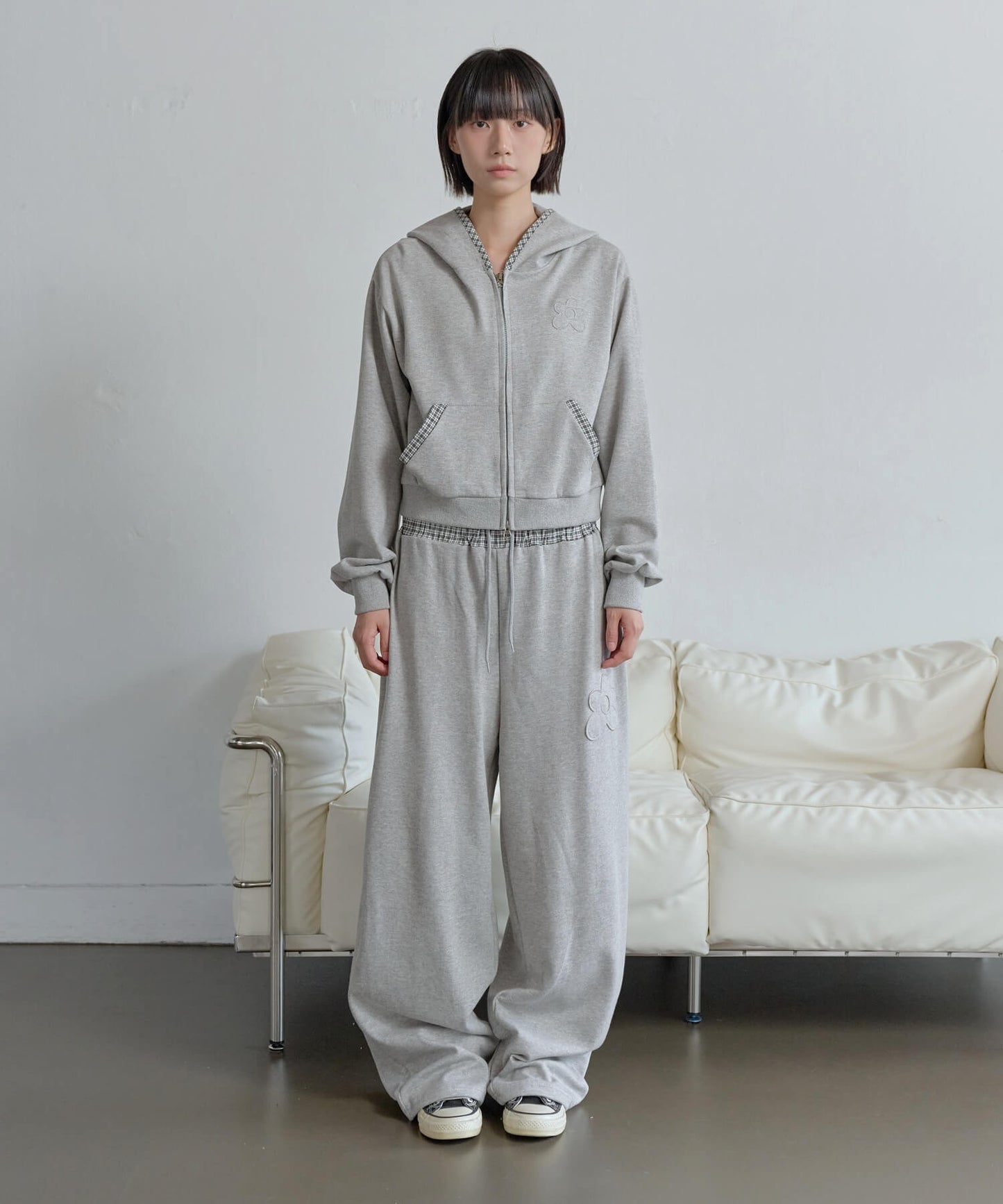 【セットアップ着用おすすめ】ウエストゴムフラワーアプリケットバイカラーチェック配色スウェットパンツ