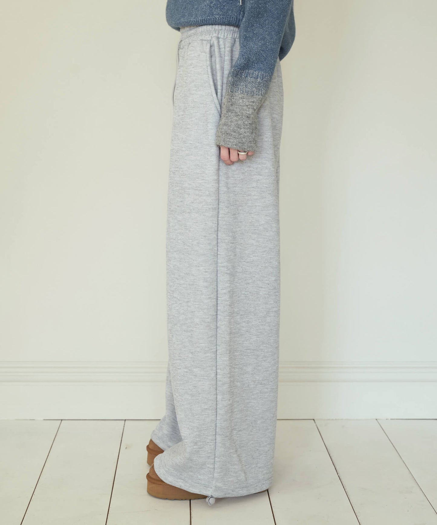 【裏起毛/UNISEX】足長美脚シルエットワイドストレートストリング起毛スウェットパンツ