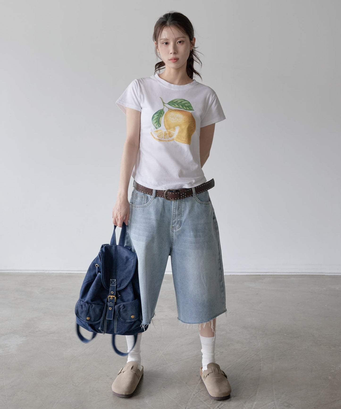 【UNE ORIGINAL】 サイドラウンドスリットフルーツプリントミニチビTシャツカットソー