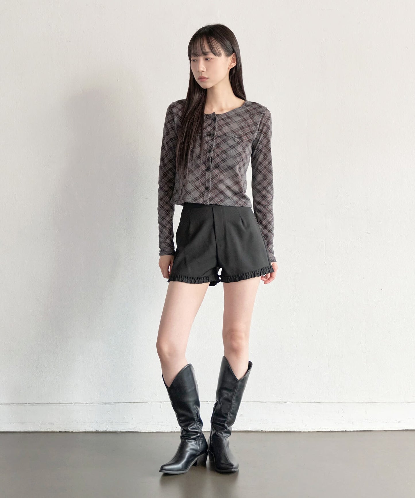 【UNE ORIGINAL】【セット着用可能】ラブリーロゼレースフリルショートパンツ