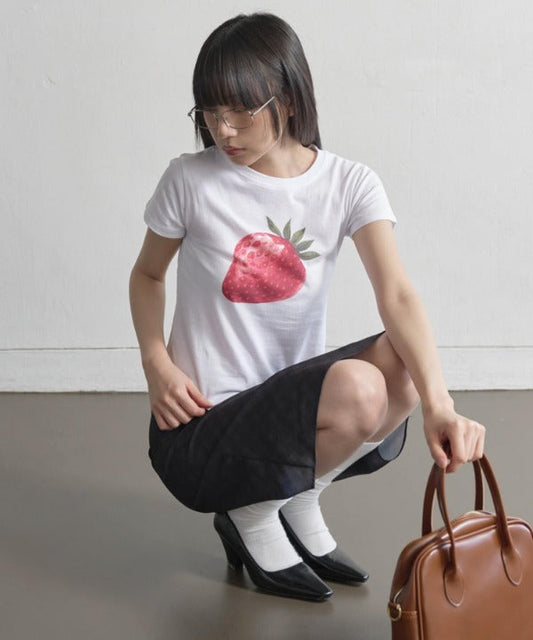 【UNE ORIGINAL】 サイドラウンドスリットフルーツプリントミニチビTシャツカットソー