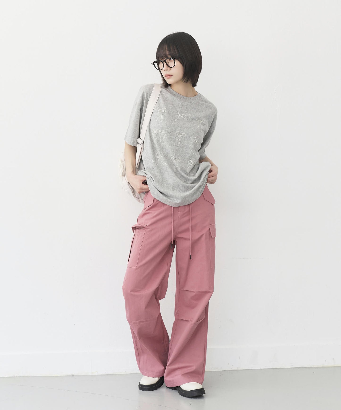 【UNISEX】ウエストストリングケープピンタックカーゴパラシュートパンツ