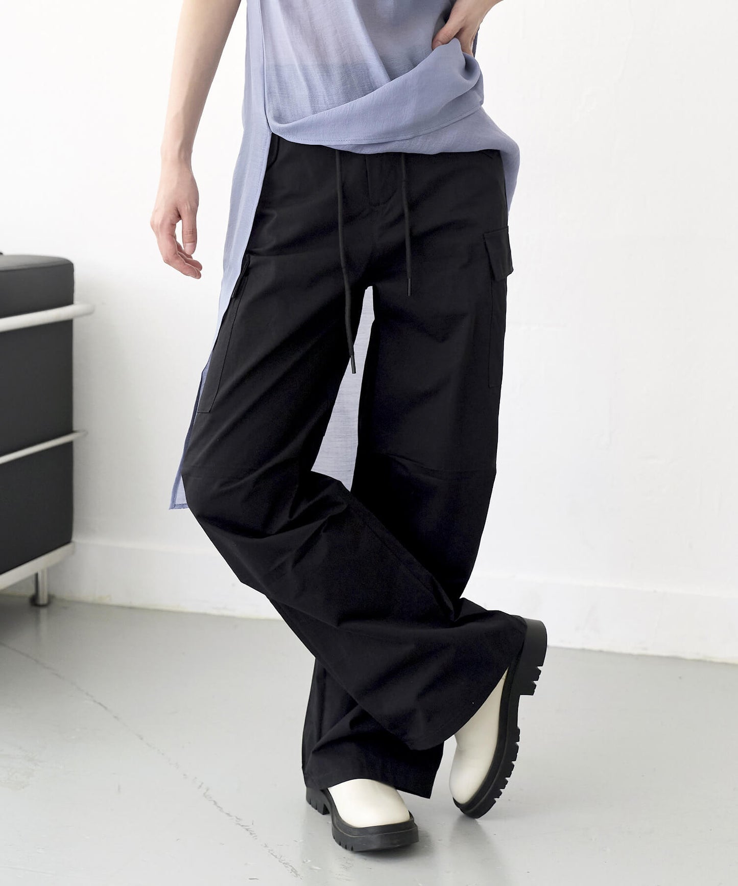 【UNISEX】ウエストストリングケープピンタックカーゴパラシュートパンツ