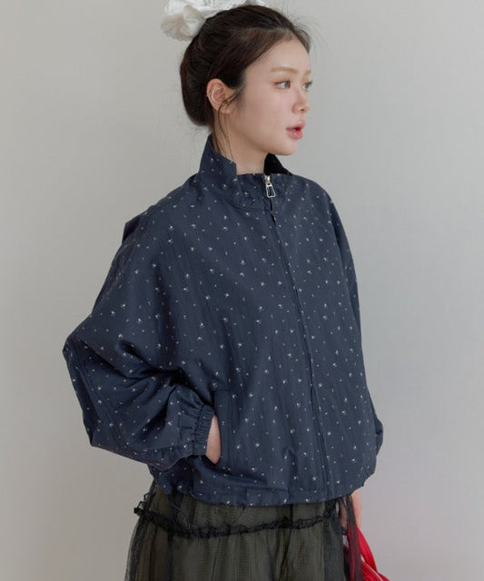 フラワーハイネックジップアップジャンパー