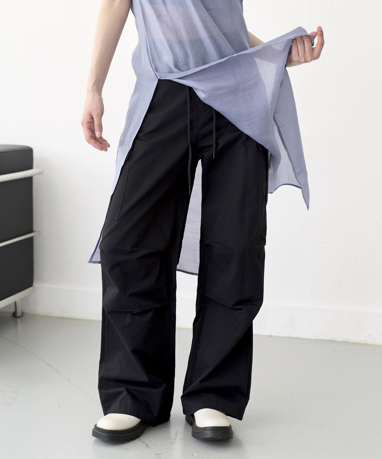 【UNISEX】ウエストストリングケープピンタックカーゴパラシュートパンツ