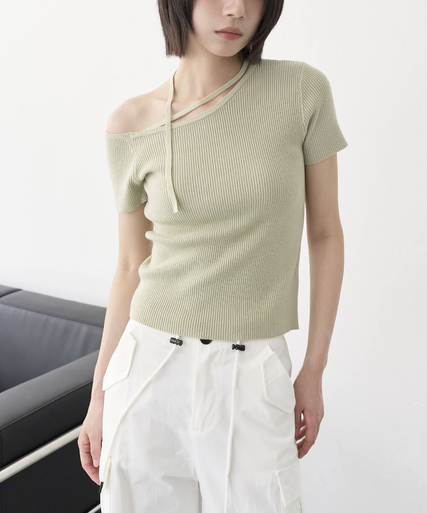 [UNE ORIGINAL]ワンオフショルダーストリングリボンサマーニットTシャツカットソー