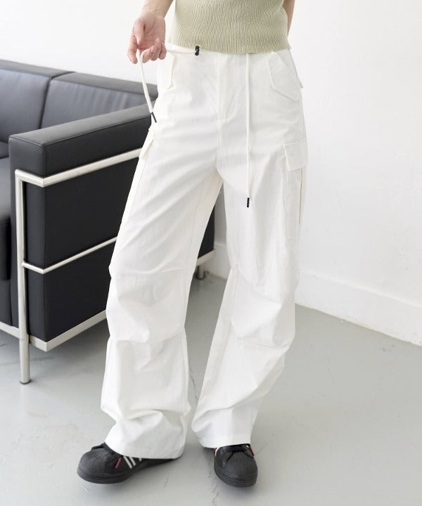 【UNISEX】ウエストストリングケープピンタックカーゴパラシュートパンツ