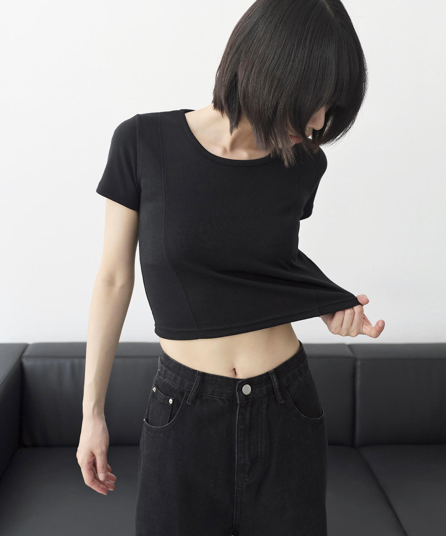 フロントダブルスリムラインクロップドＴシャツカットソー