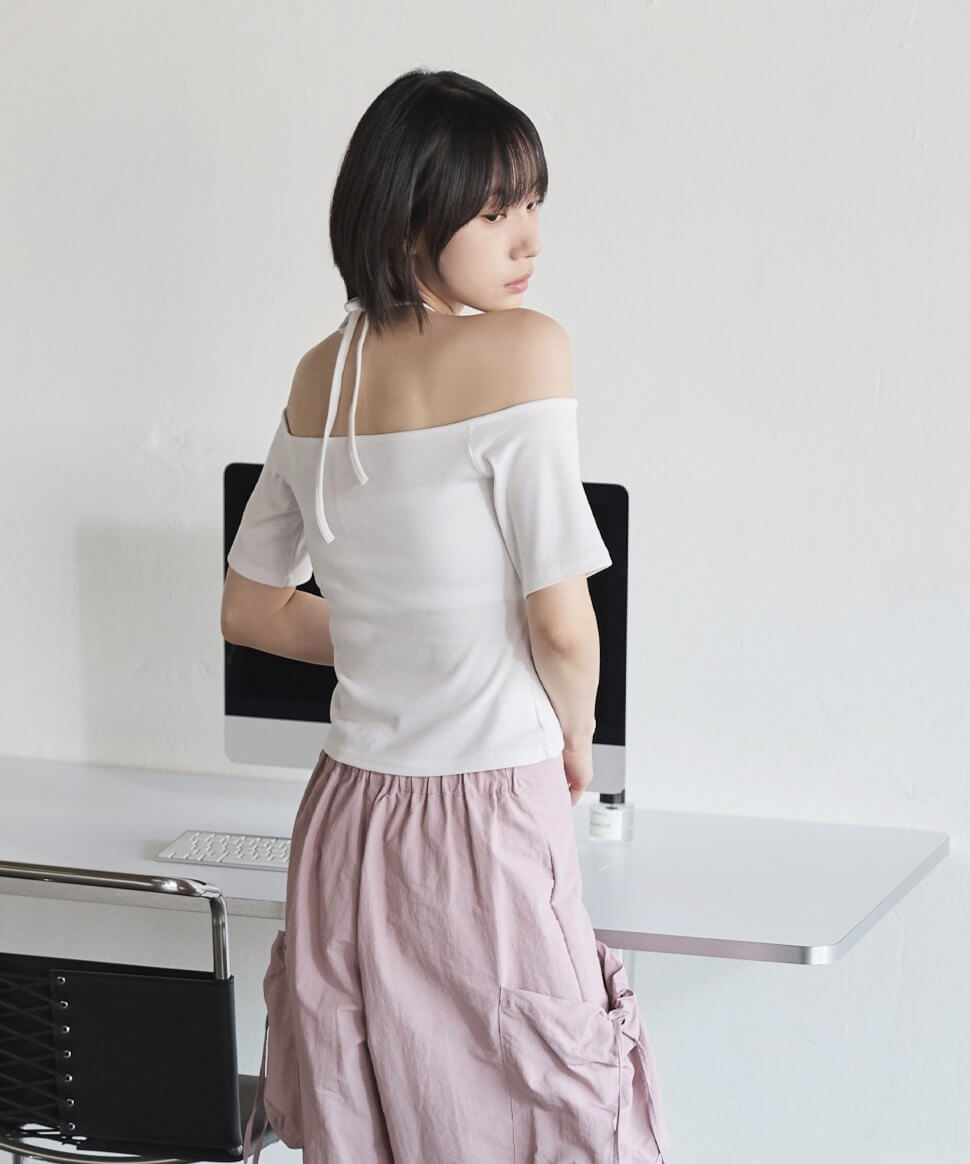 [UNE ORIGINAL]2wayホルターネックストリングリボンバックオープンTシャツカットソー