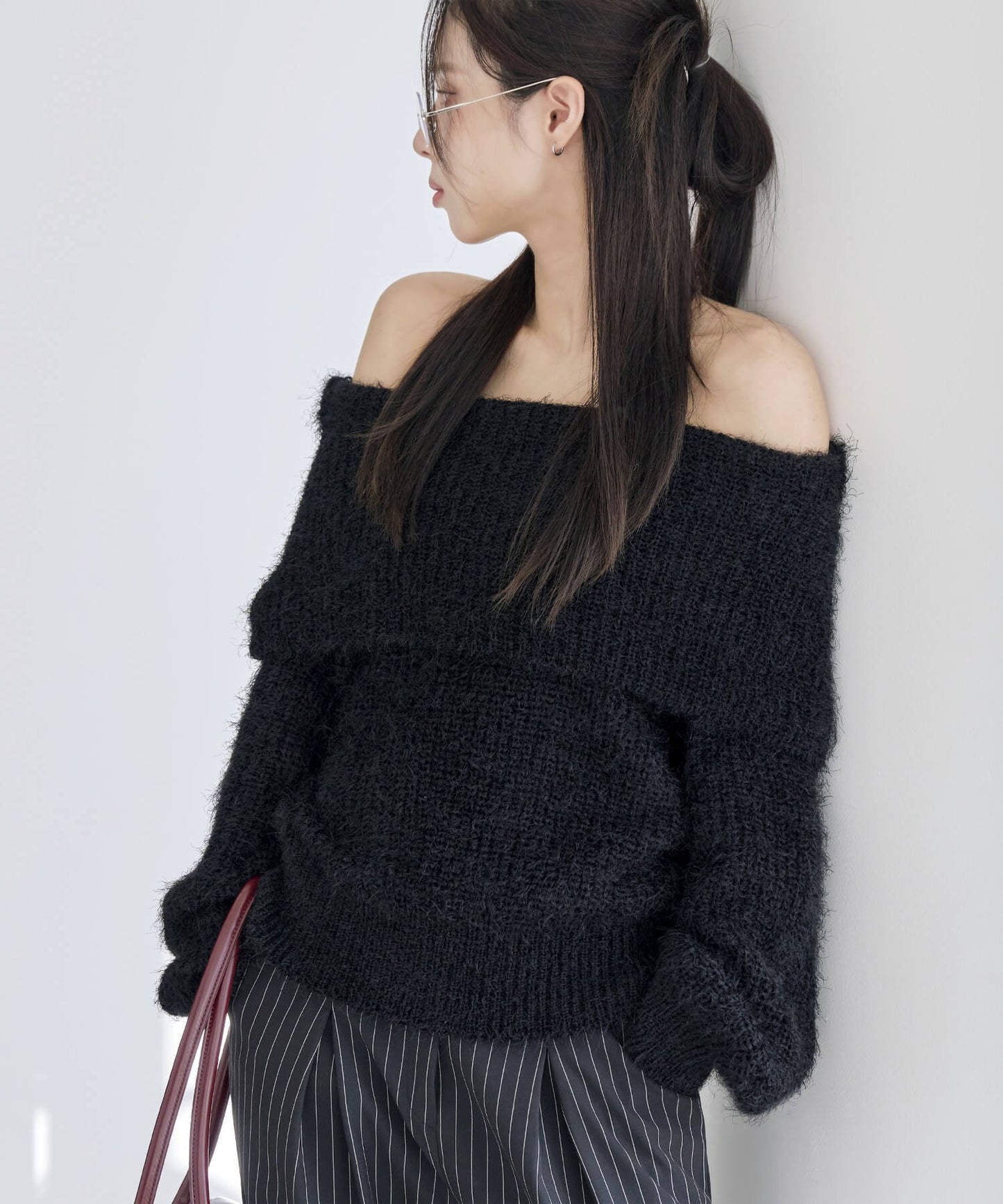 アンゴラモヘアフォンダンオフショルダーオーバーサイズニット