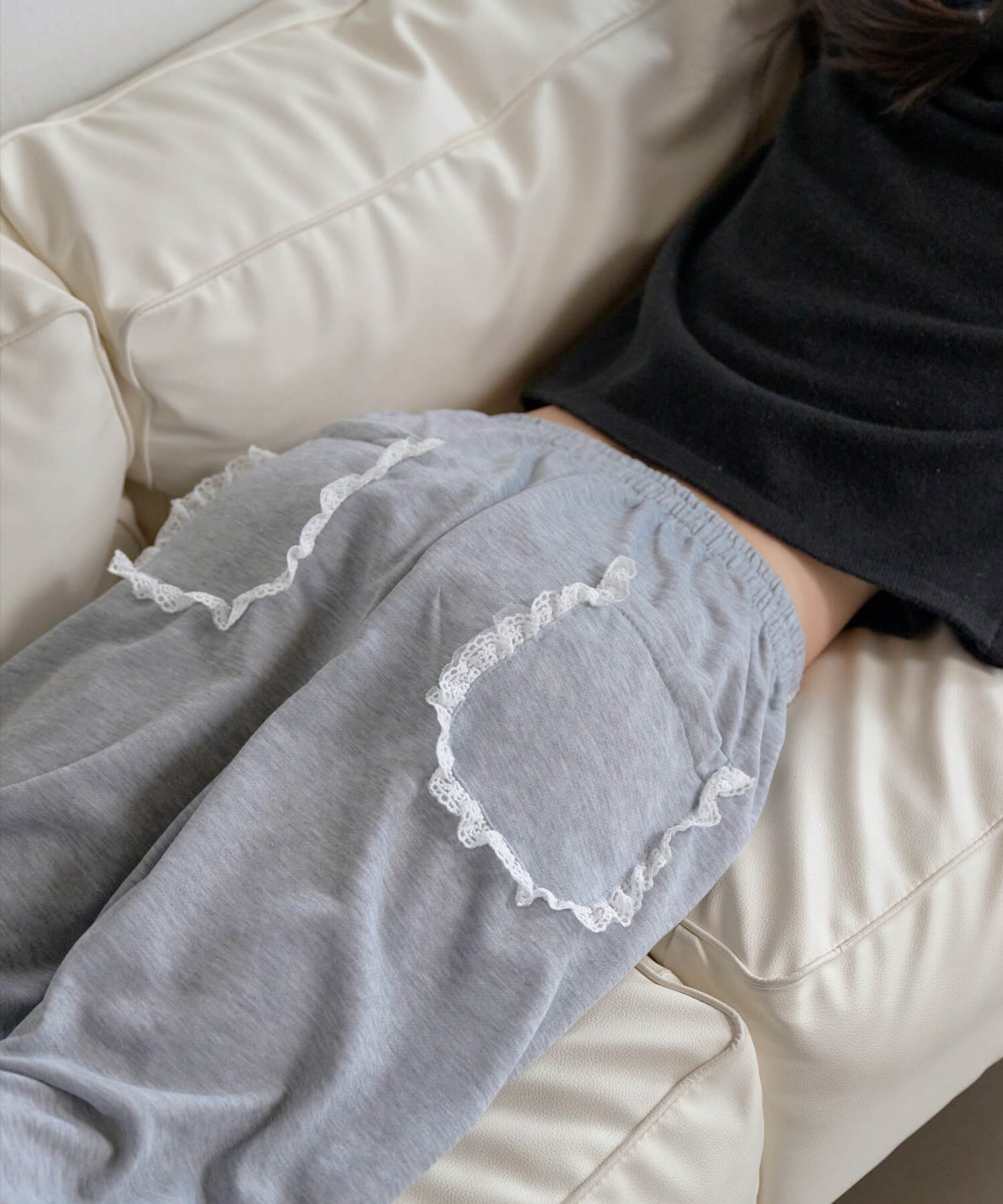 【ストリングによってシルエット変更可能】エッジレースバックポケットスウェットパンツ
