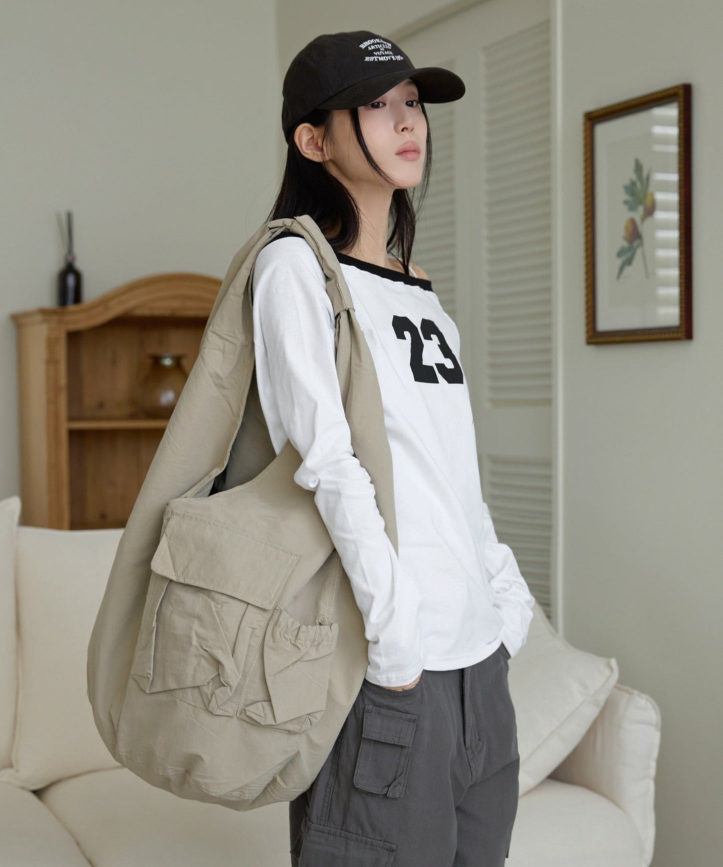 【オフショルダー/ワンショルダー2WAY着用可能】バイカラーナンバリング長袖Tシャツカットソー