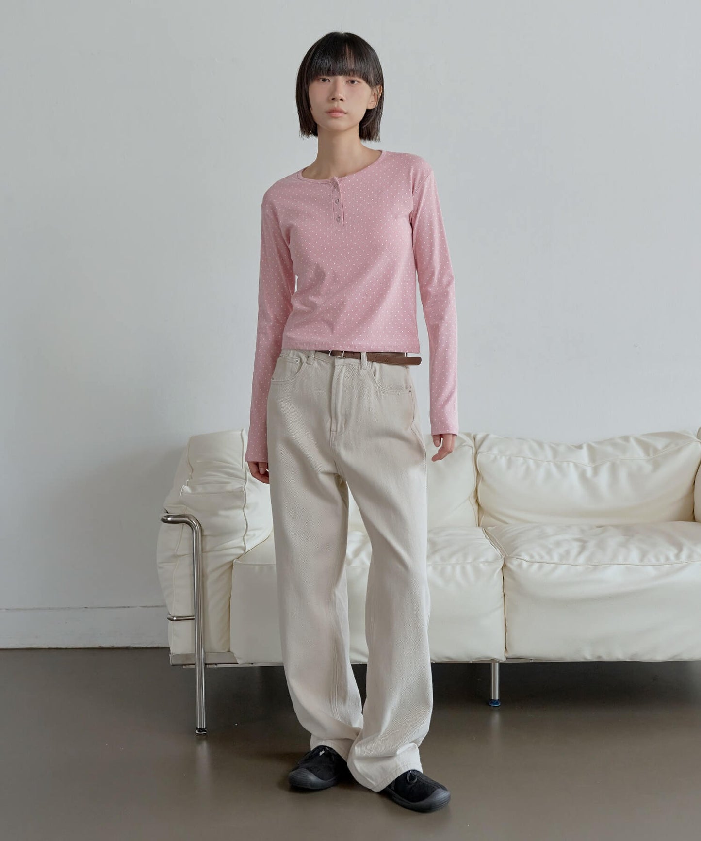 【UNE ORIGINAL】ヘンリーネックシルバースナップボタンドットパターンTシャツカットソー