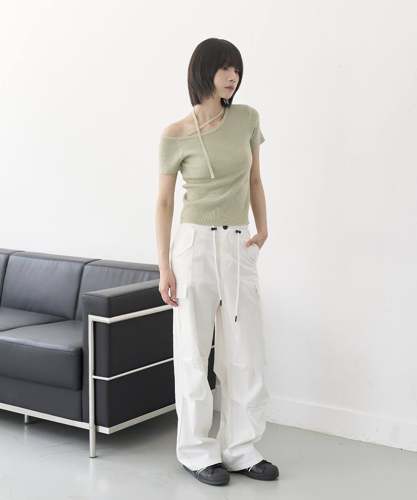 【UNISEX】ウエストストリングケープピンタックカーゴパラシュートパンツ