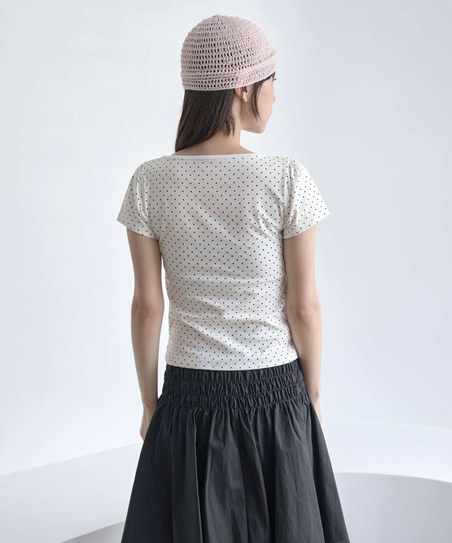 【UNE ORIGINAL】ショルダーパフフロントリボンドットパターンTシャツカットソー