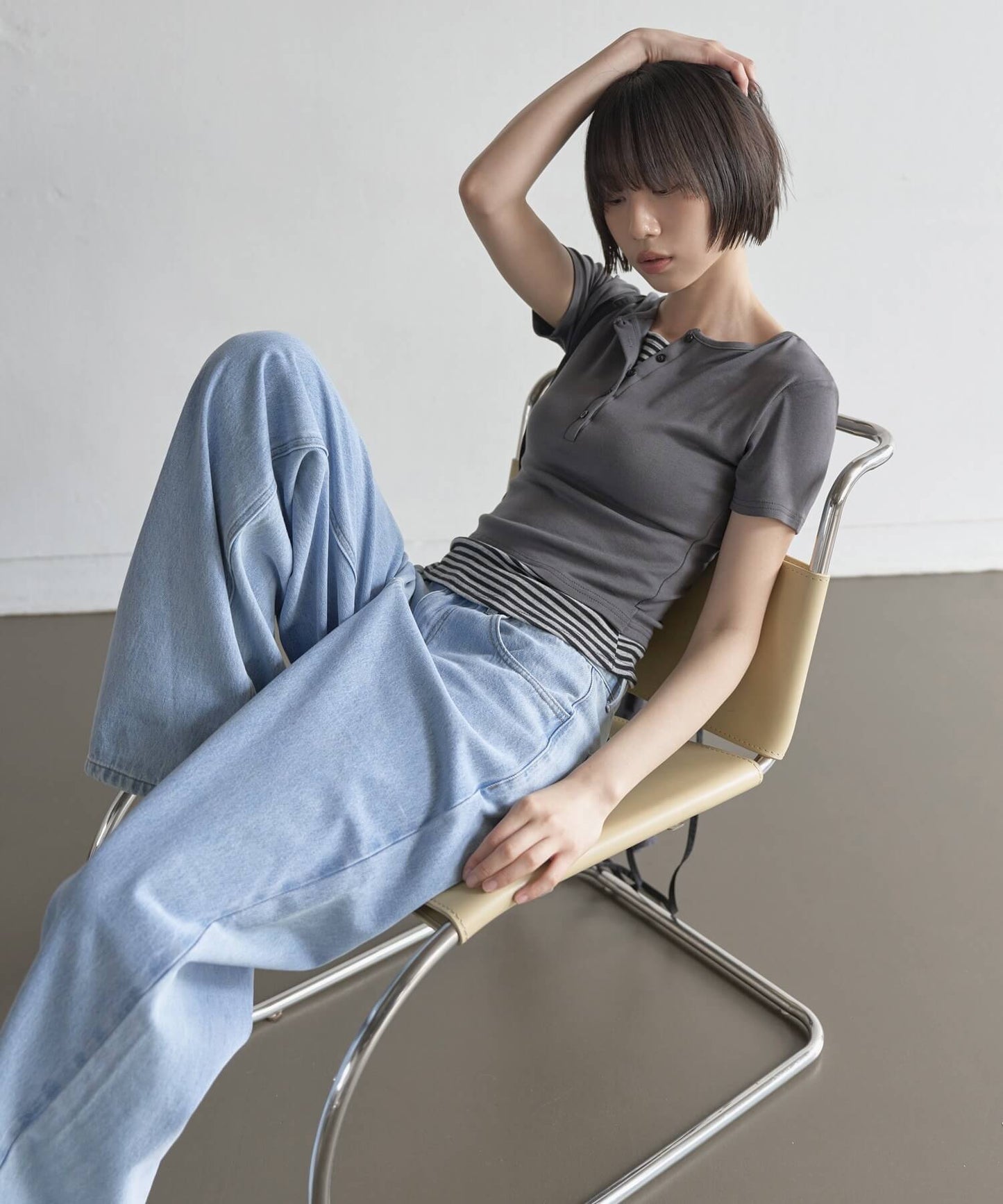 ヘンリーネックバイカラーストライプレイヤードTシャツ