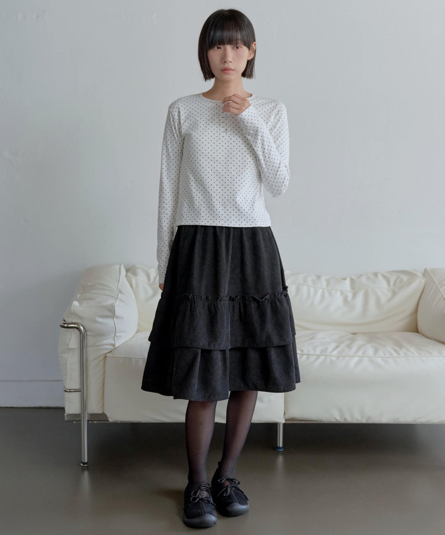 【UNE ORIGINAL】ヘンリーネックシルバースナップボタンドットパターンTシャツカットソー